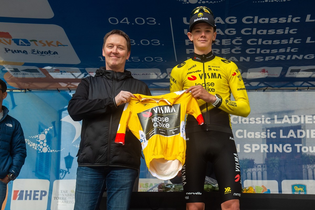 649856235_1405736278022152_4221407775756194269_n (1).jpg